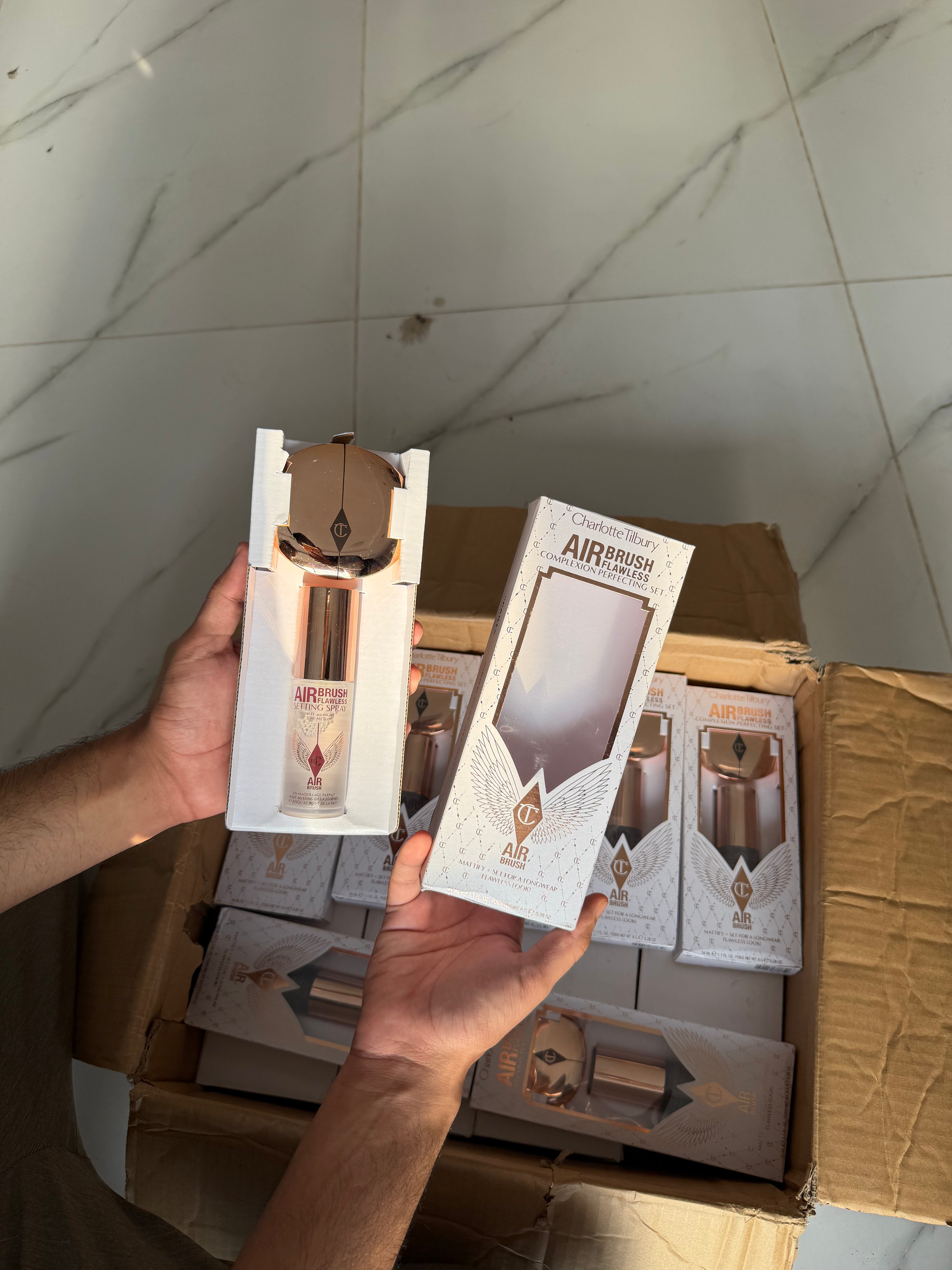 CHARLOTTE TILBURY Airbrush Brightening Flawless Finish Gift Set