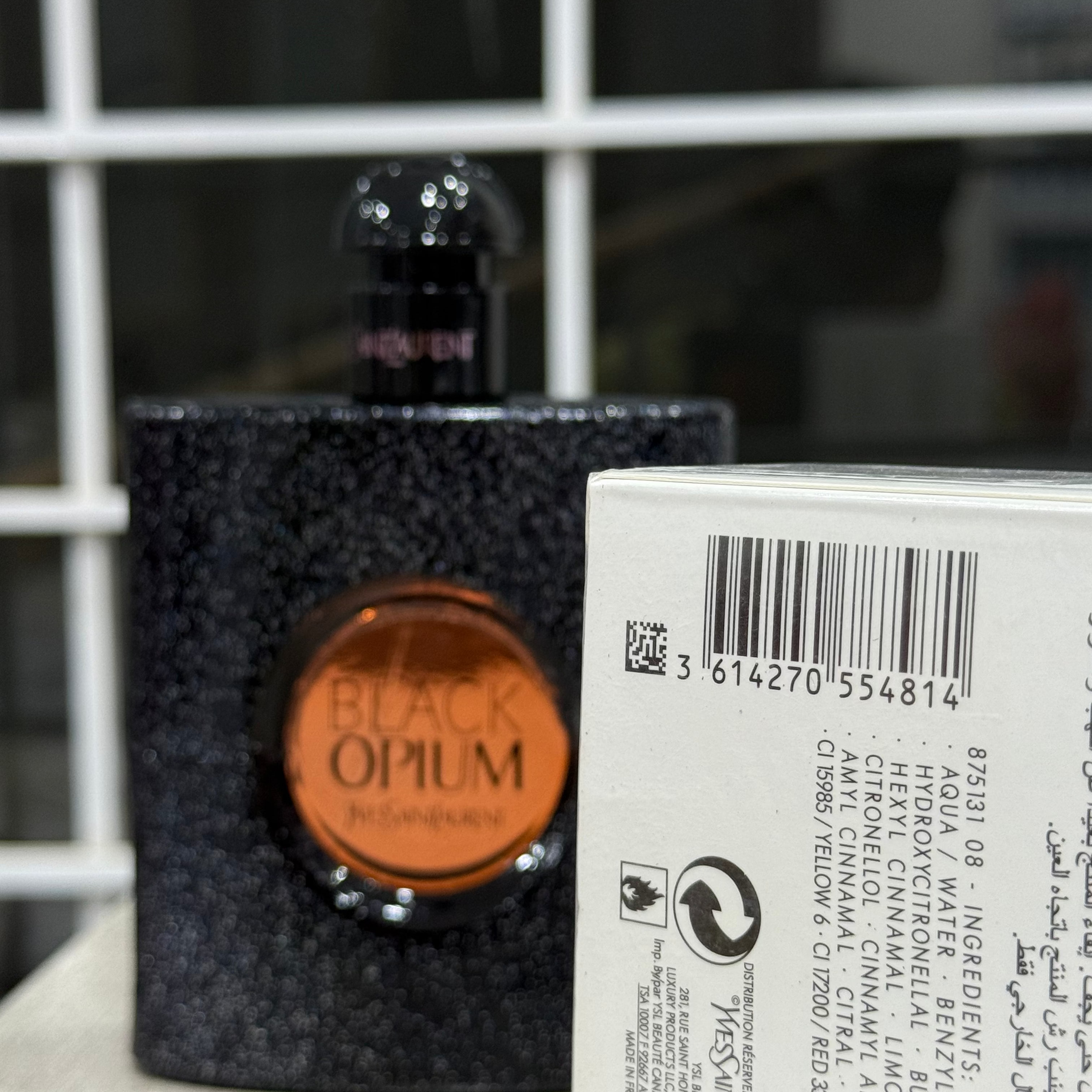 Black Opium Yves Saint Laurent perfume