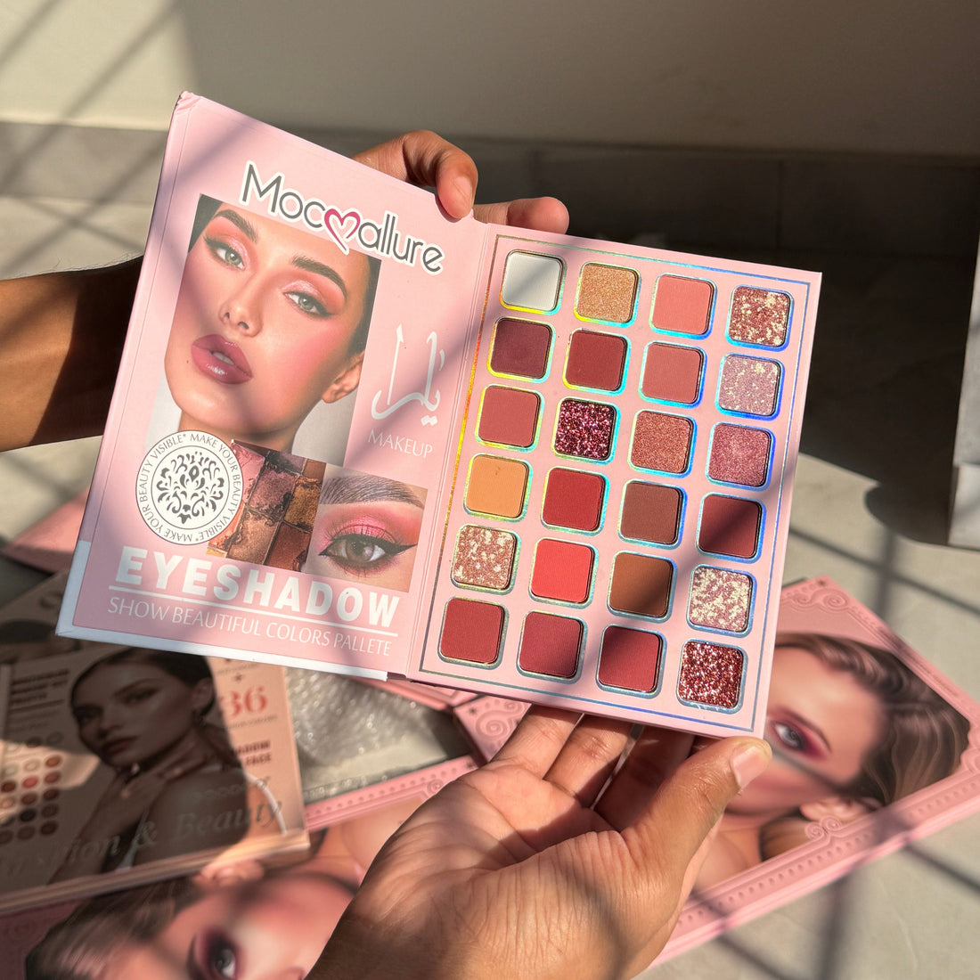 MOCALLURE MAKEUP. BOOK