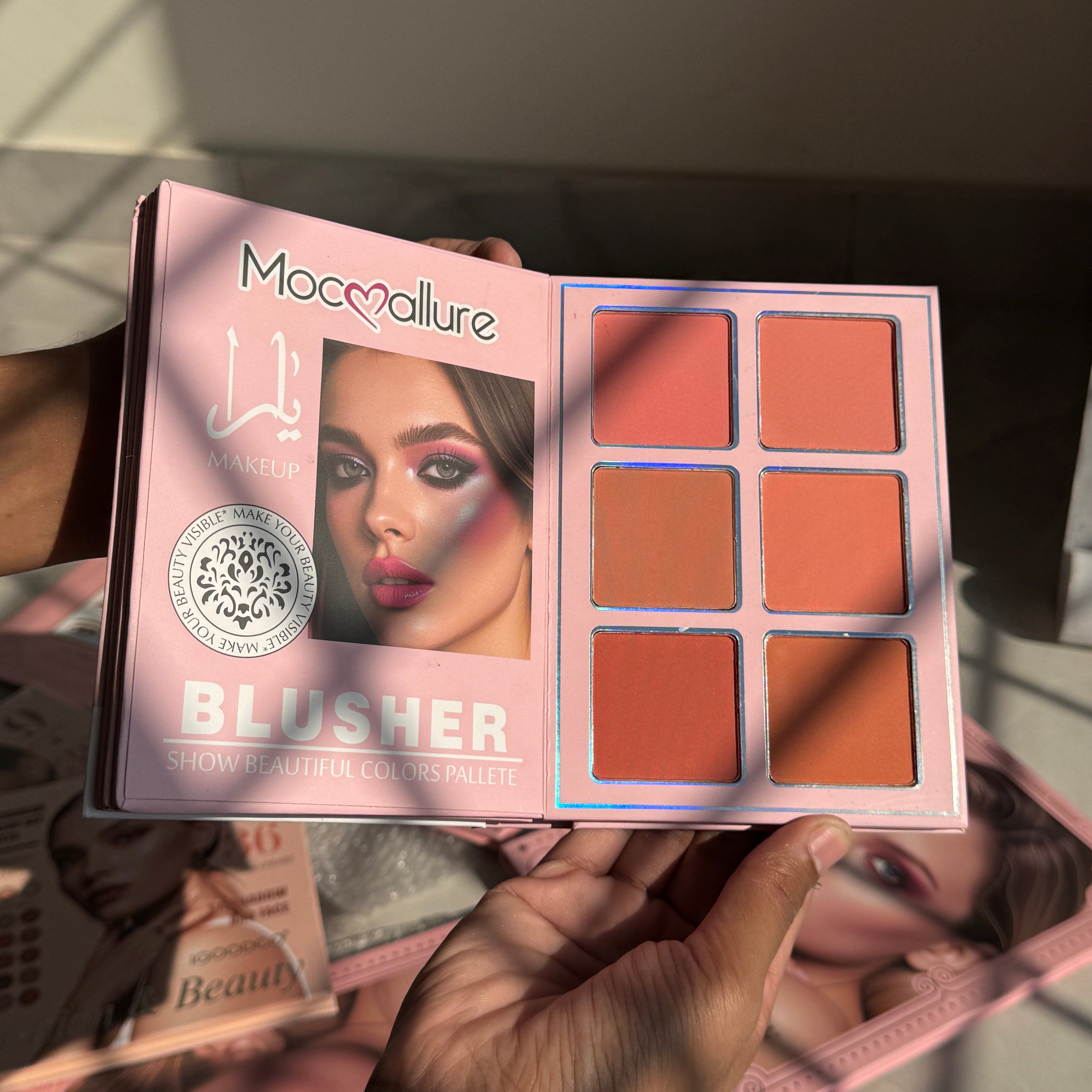 MOCALLURE MAKEUP. BOOK