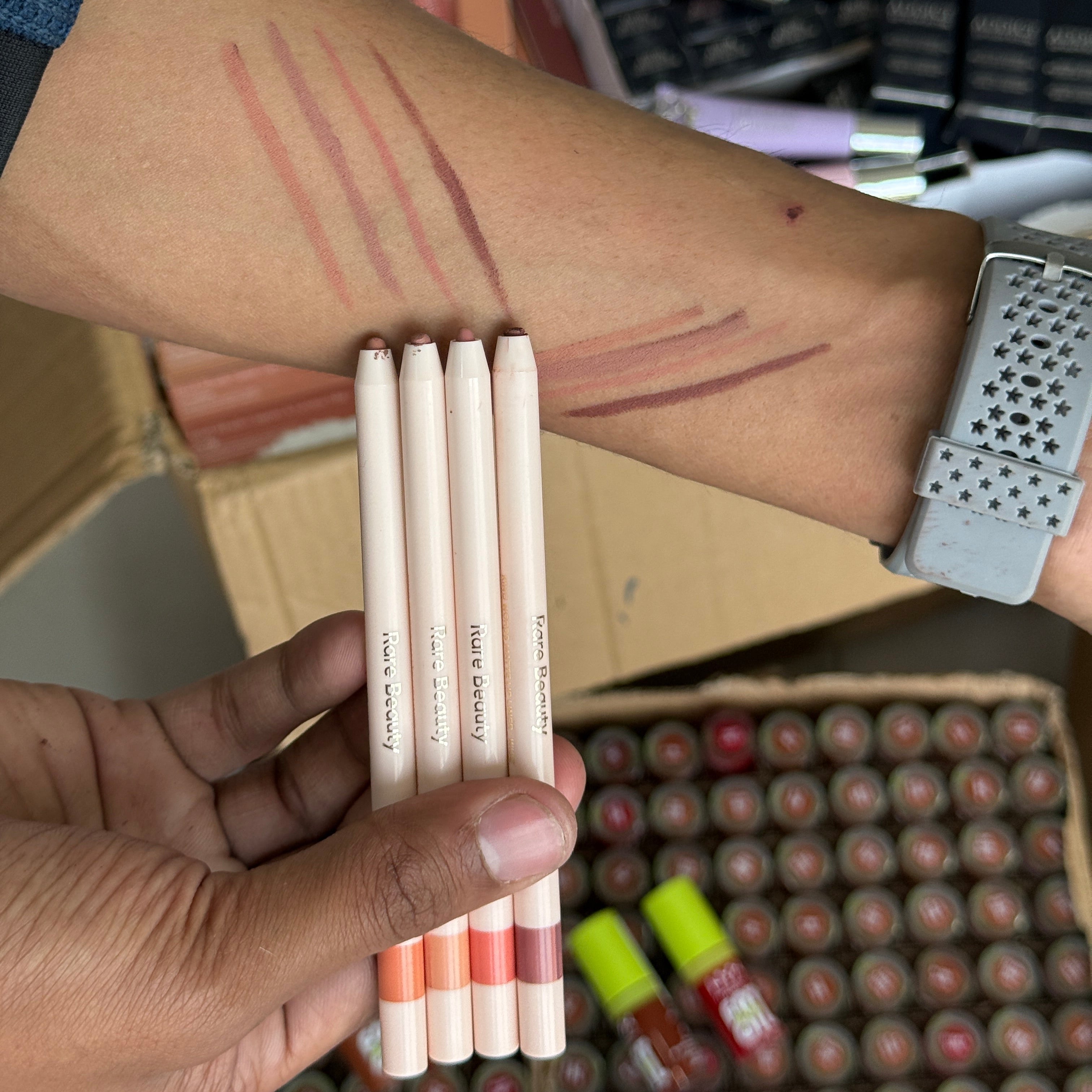 RARE BEAUTY Kind Words Matte Lip Liner