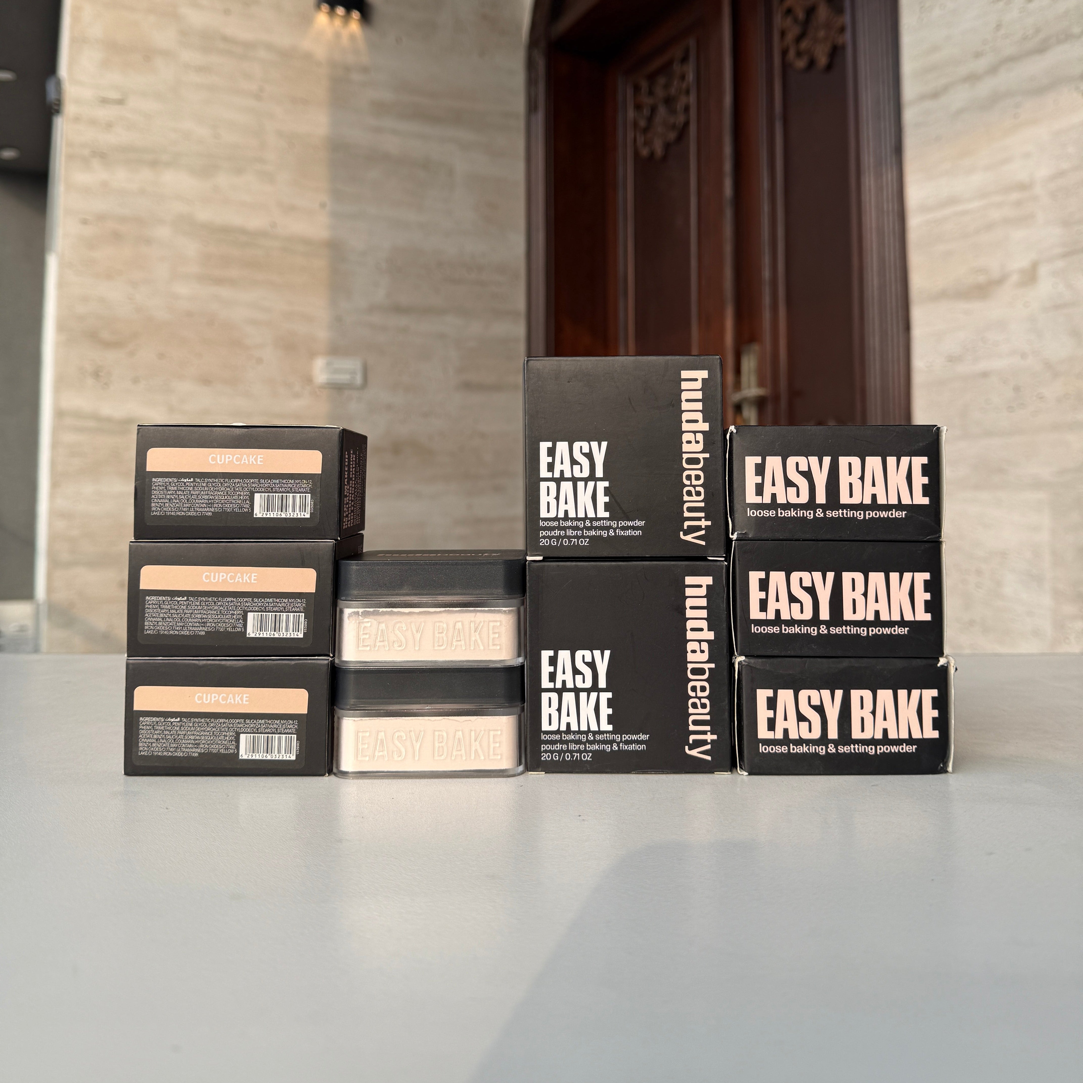 Huda Beauty Easy Bake Loose Baking & Setting Powder (Cup cake)