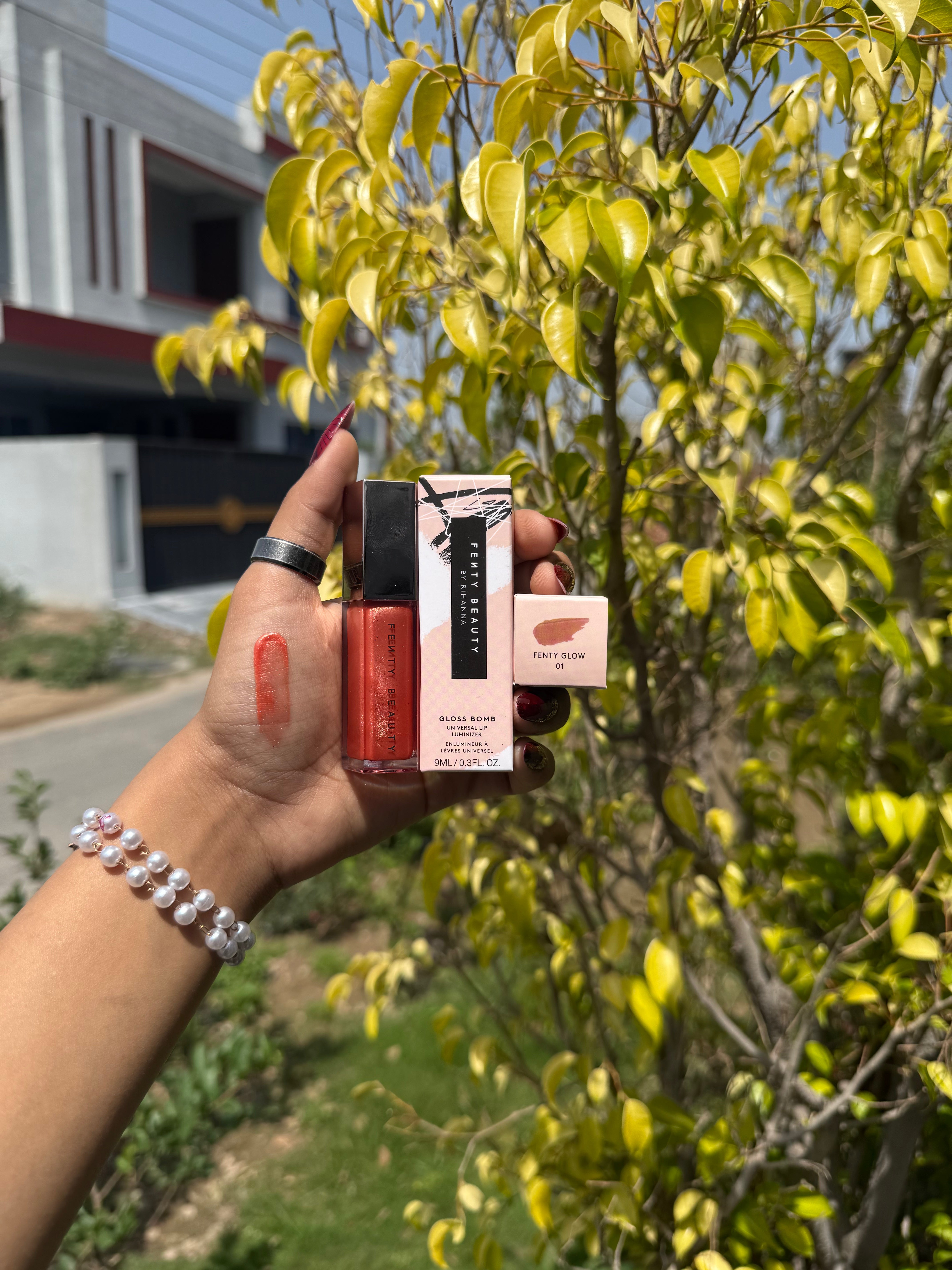 Fenty Beauty Gloss Bomb Universal Lip Luminizer