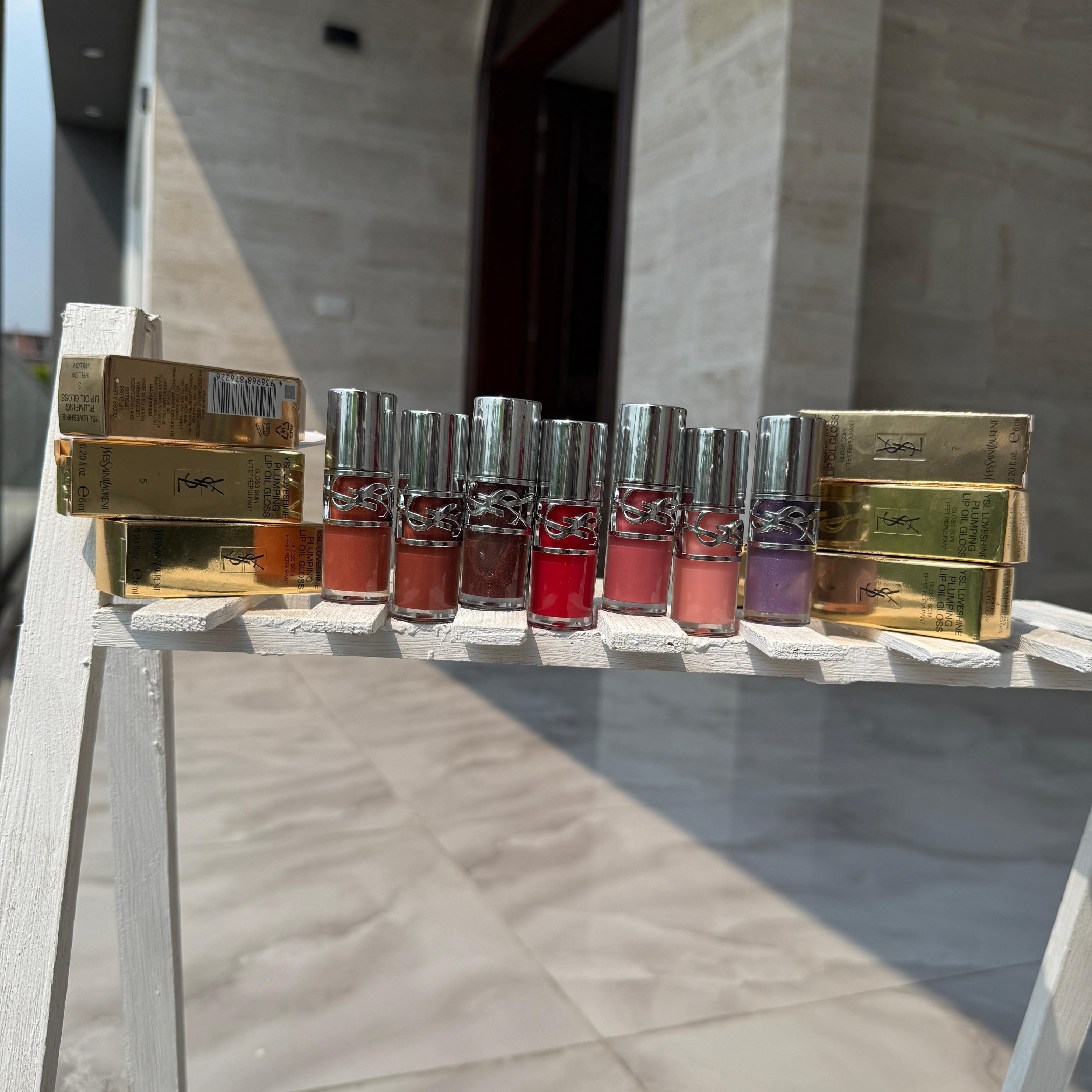 YSL LOVESHINE PLUMPING LIP OIL GLOSS